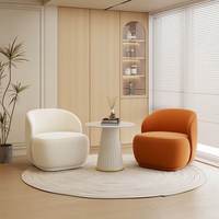 Fauteuil individuel crème de luxe léger avec table basse pour salon, balcon, salon de beauté ou réception