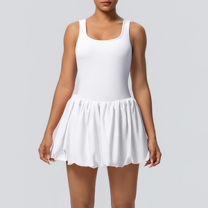 Robe de sport d'été unie grande taille, une pièce, en tissu extensible Spandex Nylon, avec short intégré et poches latérales, tenue de sport décontractée - Product Image 6