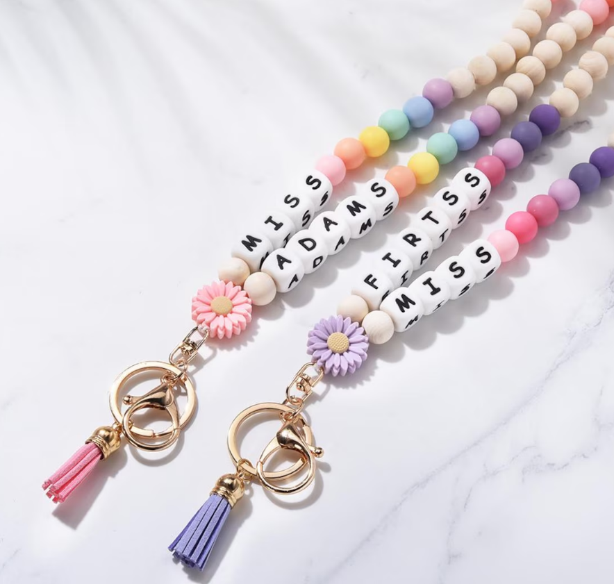 Boho Style Cute Design Smile Beads Custom Words Long Lanyard Keychain With Card Hold Badge Gifts for Teacher 2025