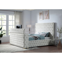 Luxuriöses Europäisches Design Gepolstertes Samt-TV-Bett mit Stauraum Drehbarer TV-Schrank Goldene Metallbeine Flügel-Kopfteil Gepolstert