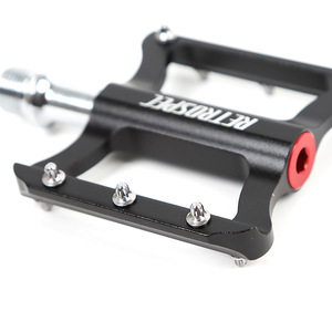 Pédale de vélo Retrospec légère en alliage d'aluminium avec roulement à billes pour VTT noir - Product Image 2