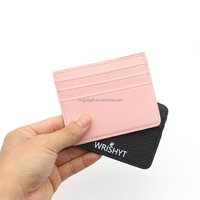Dompet Kulit Minimalis Tipis Sederhana Warna Pink dengan Logo Custom Lucu di Kantong Depan untuk Pria dan Wanita