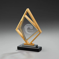 Nouveau design 2026 – Trophée en métal or, argent, cuivre, plaque en cristal, récompense en verre, trophée annuel d'entreprise personnalisé