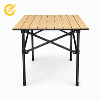 Table de camping pliable portable avec plateau à lattes en métal et structure en X pour pique-nique, barbecue et loisirs en extérieur