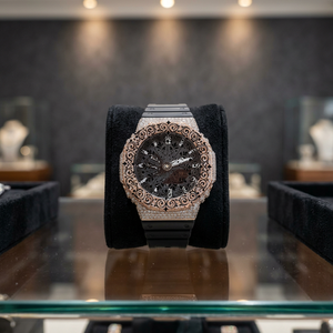 Reloj de Lujo AMBER JEWELS con Diamantes Cuadrados, Esfera Analógica de 46 mm, Cristal de Zafiro, Correa Mossainte, Unisex, Movimiento de Cuarzo CITIZEN - Product Image 1