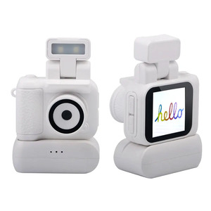 กล้องดิจิตอลขนาดเล็ก สีชมพู หน้าจอ 2.0 นิ้ว พร้อมไฟแฟลช LED ในตัว 120 °   เครื่องบันทึกวิดีโอแบบพกพา รองรับไมโครเอสดี มุมกว้าง โฟกัสคงที่ - Product Image 4