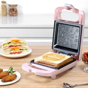Çok fonksiyonlu elektrikli tost makinesi ev kullanımı için taşınabilir 220v kare Waffle makinesi sandviç makinesi