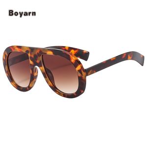 UV400 Vente en gros d'usine Lunettes de soleil à monture carrée de style vintage pour hommes et femmes Sélection de lunettes de soleil multi-styles confortables - Product Image 4