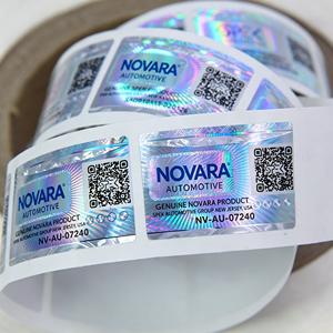 Autocollants holographiques anti-contrefaçon personnalisés avec logo, en rouleau, avec numéros de série, code QR, matériau PET, utilisation express - Product Image 1