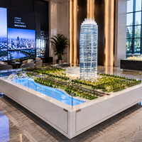 Maquette architecturale personnalisée de bâtiment immobilier avec éclairage LED, modèle de présentation paysagère pour les développeurs