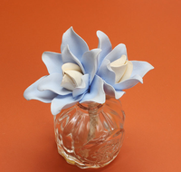 Diffuseur de parfum créatif en céramique rose, bleu et blanc, en forme de rose, fait main, avec fil de coton, pour la décoration de la maison et du bureau