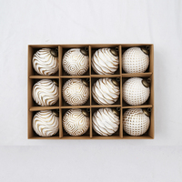 Boules de Noël Baoling 8 cm en plastique blanc incassable, décorations suspendues pour sapin