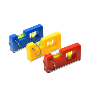 Niveau à bulle magnétique carré de 4 pouces, mini, en aluminium, à suspendre, pour usage domestique, robuste et pratique - Product Image 1