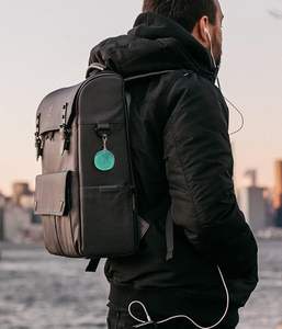 Collection de <span class=keywords><strong>porte</strong></span>-clés pompons moelleux 8 pièces, boules de fourrure douce en peluche, accessoires décoratifs pour sacs à main pour femmes, pack varié multi-designs - Product Image 5