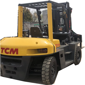 Chariot élévateur diesel Komatsu FD70 7 tonnes d'occasion en bon état, chariots élévateurs Komatsu 3 tonnes, 5 tonnes, 7 tonnes diesel d'occasion - Product Image 1