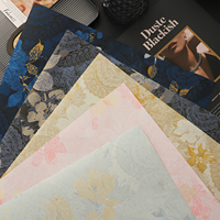 Papier d'emballage pour bouquet floral imperméable en papier d'art gaufré 3D avec revêtement en feuille d'or pour la fête des mères, marque JIEMI