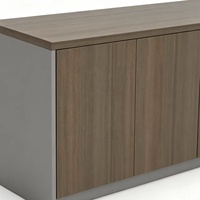 Meuble de rangement bas moderne, buffet en panneaux de particules de qualité E0, bordure en PVC écologique, adhésif thermofusible importé, 3 portes à battants en bois
