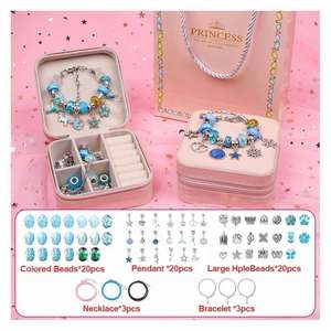 Kit Educativo al por Mayor para Hacer Joyas DIY, 66 Piezas de Cuentas de Plástico y Dijes de Moda, Suministros a Granel para Hacer Pulseras Toysrunner Gratis - Product Image 1