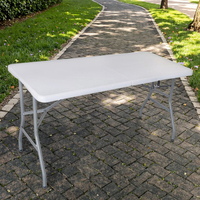 Table Basse Pliable Contemporaine de 1,5 m pour Salles à Manger, Espaces Extérieurs, Salons, Hôtels, Villas et Sous-Sols en Fer et Plastique Durables