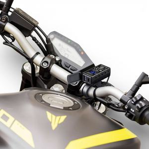 Cargador de Moto Midland MP-H-2USB-C-A C1702, Puerto USB-C y USB-A, Impermeable, 12V - Product Image 3