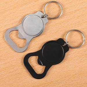 Llavero Abridor de Botellas de Acero Inoxidable de los Pittsburgh Pirates, Logotipo en Resina Epoxi, Forma Redonda, Abridor de Cerveza de Acero 420 - Product Image 2