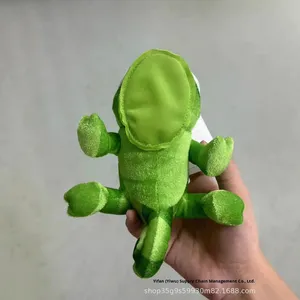 Peluche de hombro Pascal, camaleón sentado, tipo lagarto o oso, con base magnética y técnicas de lavado - Product Image 3