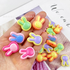 Perles en acrylique tête de lapin bicolores pour porte-clés, breloques de téléphone, pendentifs de voiture, fabrication Chaozhou - Product Image 2