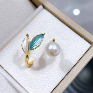 ชุดเครื่องประดับแฟชั่นขายส่งราคาพิเศษสำหรับผู้หญิง สร้อยคอเส้นเล็กประดับมุกน้ำจืด วัสดุหลักทำจากทองแดง - Product Image 5