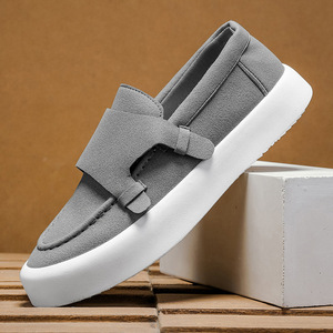 Nouvelles <span class=keywords><strong>chaussures</strong></span> <span class=keywords><strong>bateau</strong></span> respirantes pour hommes style britannique 2025 – Tendance décontractée et jeune pour l'été - Product Image 1