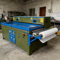 Presse à membrane semi-automatique industrielle pour le laminage sous vide des panneaux MDF, des portes et des revêtements de meubles