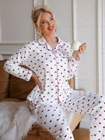 ODM OEM Pyjama pour femmes en polyester avec imprimé cœur mignon, vêtements de nuit pour filles, manches longues avec pantalon long XXL, pyjama boutonné