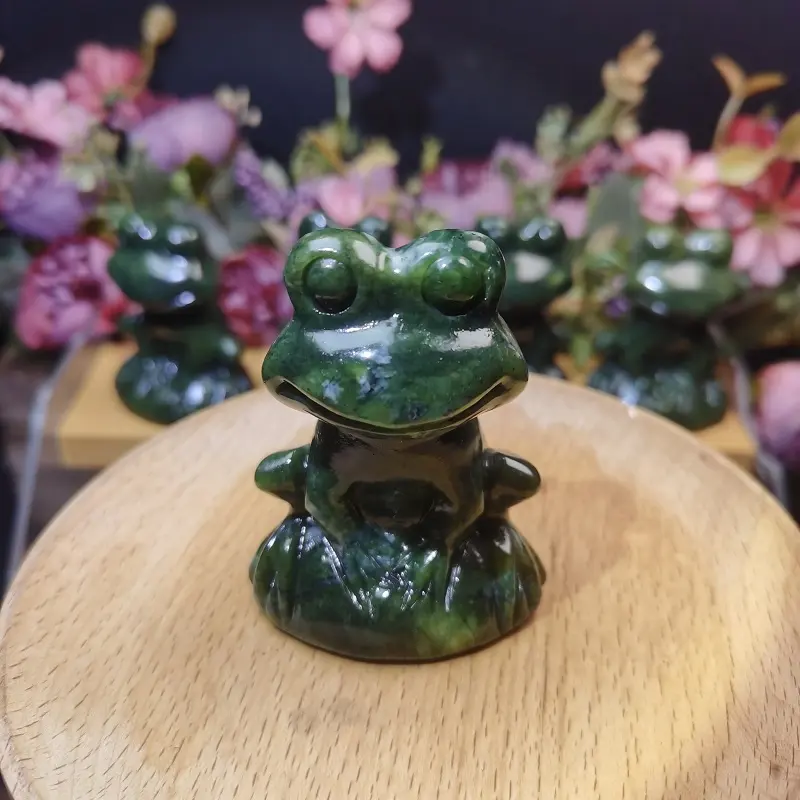 Neuzugang Kristallschnitzerei Handwerk Xiuyu niedlicher Frosch Xiuyan Jade 6 cm Frosch-Schmuck