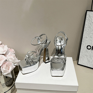 รองเท้าส้นสูงแบบเปิดนิ้วเท้าสไตล์ไฮโซสุดหรูหราประดับเข็มขัดเซ็กซี่ ปี 2024 - Product Image 2