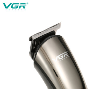 ชุดเครื่องตัดผม VGR V-107 11-in-1 แบบกันน้ำ IPX6 พร้อมหน้าจอดิจิตอล สำหรับตัดแต่งหนวดเครา - Product Image 4