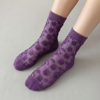 Chaussettes courtes vintage à motif floral pour filles, chaussettes de cheville en coton Kawaii, chaussettes décontractées pour femmes en jacquard mignon, bas personnalisés respirants