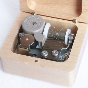 ขายส่งมืออาชีพไวน์ไม้สีแดงกล่องดนตรีเกมภาพยนตร์ยอดนิยมทำนองเพลงสร้างสรรค์การตลาดของขวัญ - Product Image 5