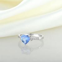 YILUN Bague de Fiançailles Cœur en Argent Sterling 925 Haute Qualité avec Zircone Cubique Bleue, Alliance Promesse Bijoux pour Femme