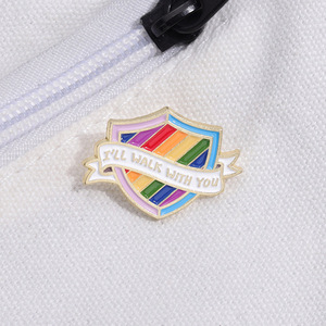 เข็มกลัดโลหะรูปตัว<span class=keywords><strong>การ์ตูน</strong></span>สีรุ้งสลักรูป<span class=keywords><strong>โล่</strong></span>สำหรับวันคริสต์มาสทำสีทีวีและภาพยนตร์ - Product Image 3