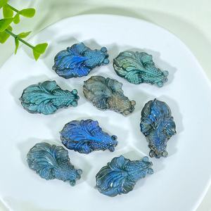 بيع بالجملة ديكورات كريستال لابرادوريت منحوتة يدويًا طبيعية عالية الجودة ذهبية روحية منحوتات زرقاء فلاش - Product Image 1