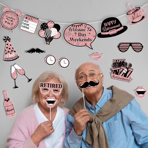 Decorazioni per Festa di Pensionamento in Oro Rosa, 24 Pezzi di Accessori per Foto, 'Cinque Anni di Pensionato' - Decorazioni per Festa di Pensionamento per Donne - Product Image 3