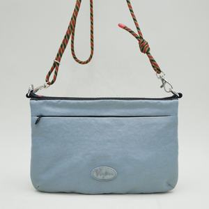 Nueva llegada diseñador de alta calidad Durable poliéster Cruz cartera bolsa lavado arrugado sarga unisex bolsa de mensajero mujeres bolsas de mensajero - Product Image 2