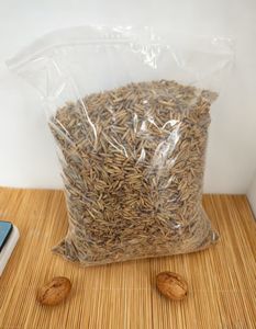 天然有機ブラックフライ幼虫粉末 BSFLミール 昆虫タンパク質 ブラックワーム 動物飼料 - Product Image 1