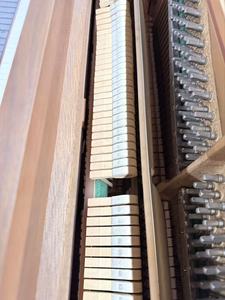 Piano Vertical Usado Samick <span class=keywords><strong>SM</strong></span>-900 de 131 cm, Colorido, Grado Profesional - Product Image 5