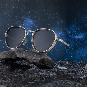 Gafas de sol metálicas ovaladas HJ-7336 para hombre, UV400, montura completa, lentes de PC, para conducir y uso en exteriores. - Product Image 1