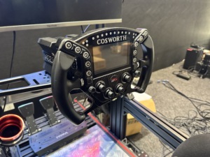 Volant de course de <span class=keywords><strong>simulation</strong></span> de <span class=keywords><strong>jeu</strong></span> de haute qualité avec retour de force, support réglable et kit de vibration, compatible avec les jeux de course automobile sur <span class=keywords><strong>PC</strong></span> - Product Image 5