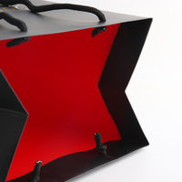 papiertüten niedriger preis wettbewerbsfähiger lieferant großhandel wiederverwendbare geschäfts-kleidung-einkaufstasche crossbody-taschen für männer und frauen