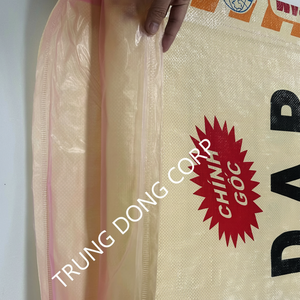 Sacs tissés en PP imprimés Flexo de qualité exportatrice pour engrais à base d'urée NPK et usage agricole fabriqués au Vietnam - Product Image 1