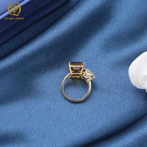 Bague élégante pour femme, forme poire, diamant de laboratoire, certificat IGI, haute qualité, deux pierres précieuses, or 18 carats, personnalisable pour mariage - Product Image 3