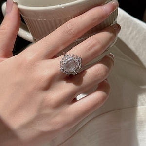 แหวนเงินแท้ S925 ประดับหยกน้ำฟอง ดีไซน์ทรงรีแบบนิช แฟชั่น เครื่องประดับเรียบหรู วินเทจ - Product Image 2