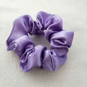 Mädchen Prinzessin Scrunchies mehrfarbig Satin großer Ring hohe Dehnung helles Haar Band elastisches Haarseil Großhandel